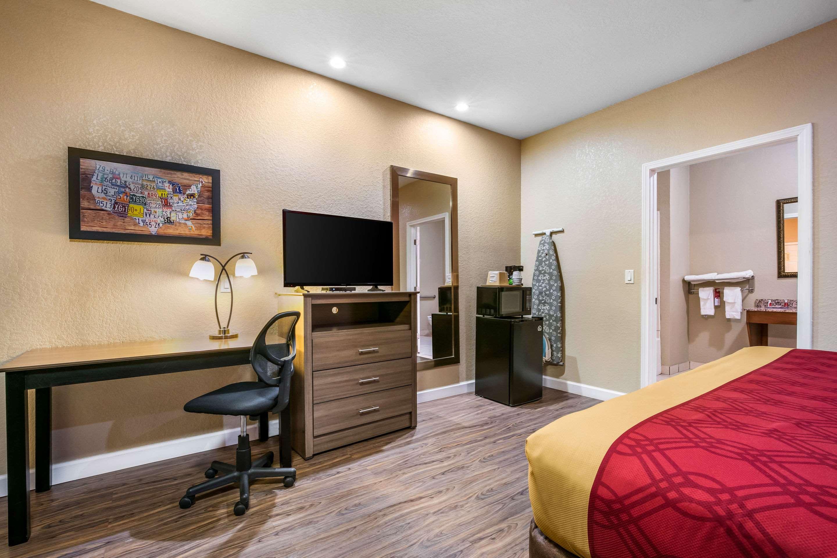 Econo Lodge Inn & Suites Horn Lake Exteriér fotografie